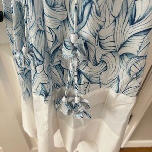 TORY BURCH ELLORA BLUE AND WHITE
HIGH-LOW MAXI DRESS SZ 10 worn once!